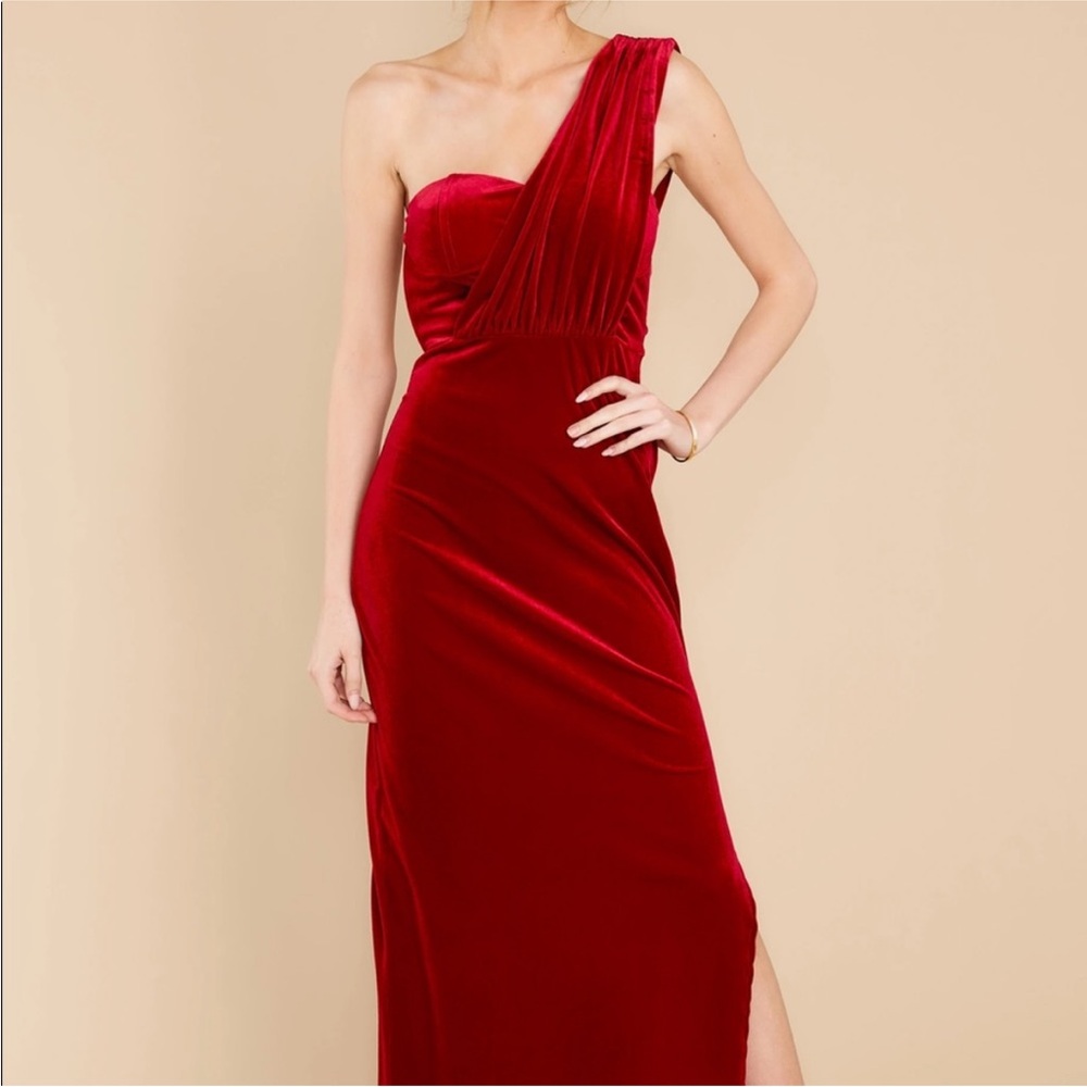 Classy Unique Velvet One-Shoulder Red Dress - Picture 2 of 9